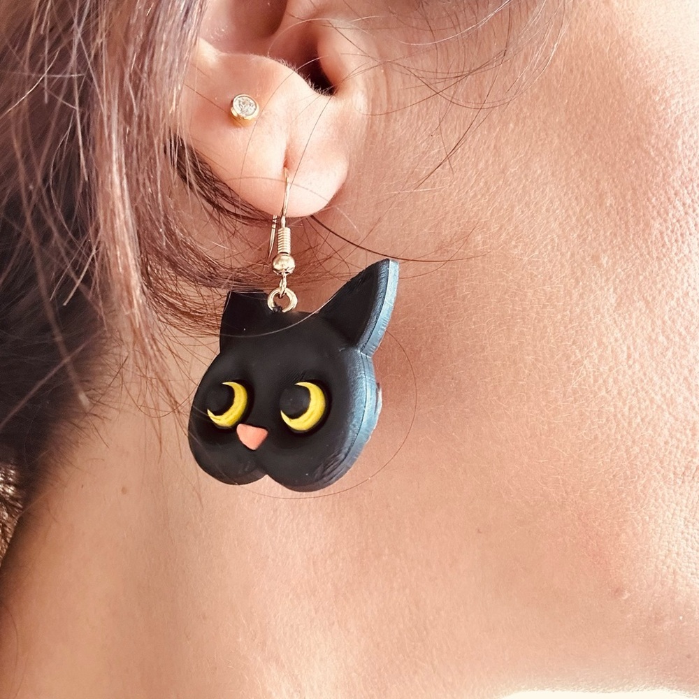 Cute Cat Earrings Resin Drop Adorable Custom Earrings Kitten Earrings